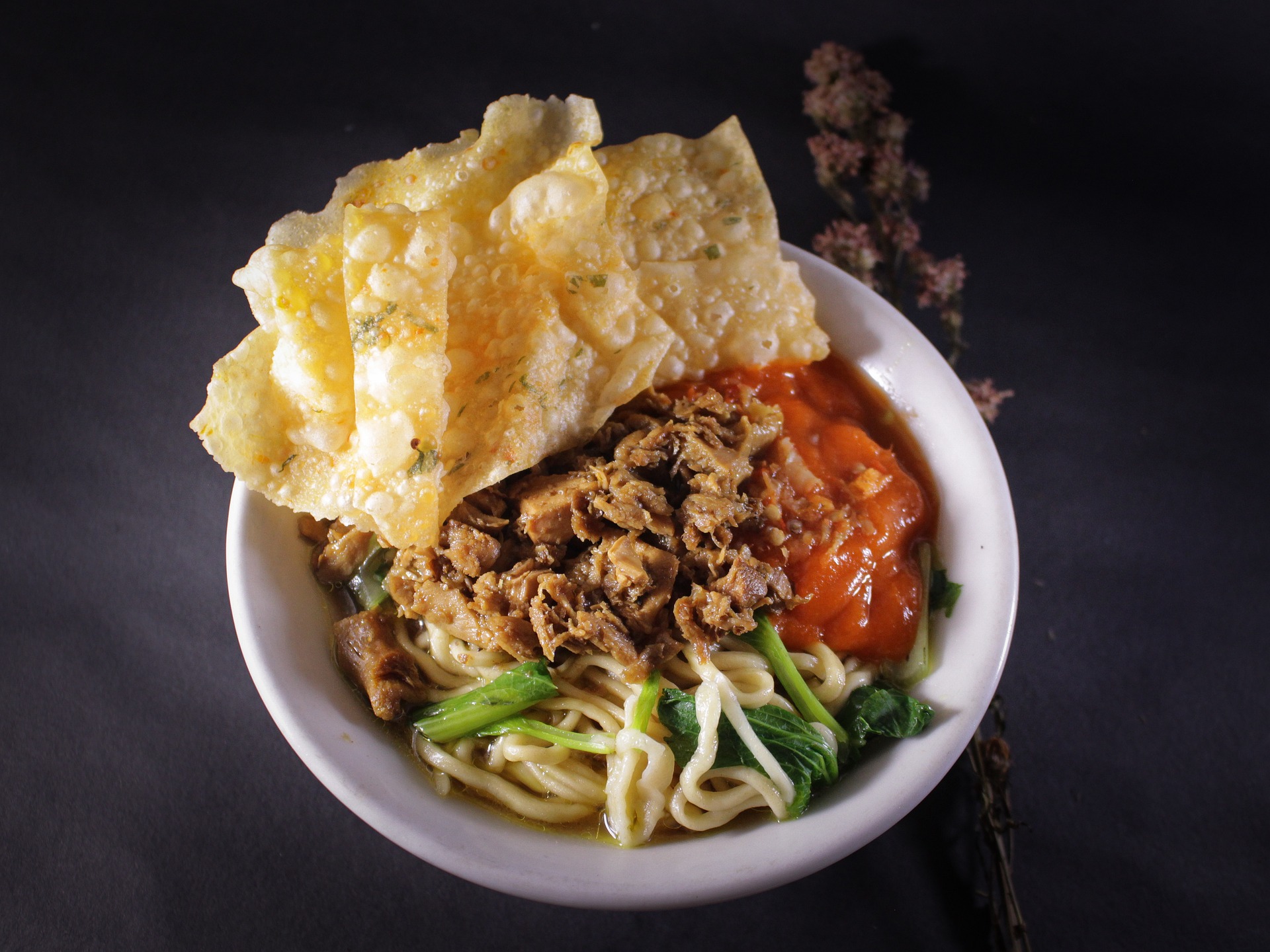 Bakmi Surabaya Mas Suko: Rasa Legendaris yang Menggugah Selera di Jantung Cilacap